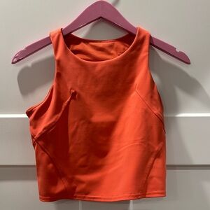 Lululemon Invigorate Training Top Size 6